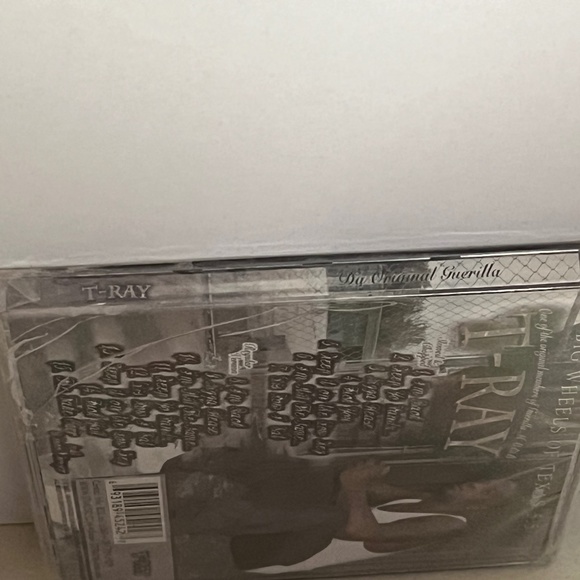 T Ray Da Original Guerilla CD Big Wheels Of Texas 5.5 Rap Hip Hop - Picture 7 of 8